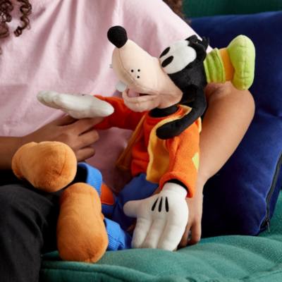Goofy Medium Plush