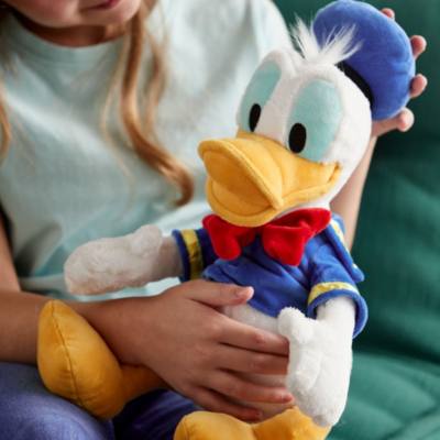 Donald Duck Medium Plush