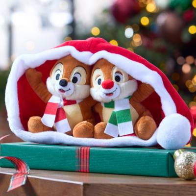 Chip 'n Dale Holiday Plush Set in Santa Hat