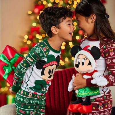 Minnie Mouse Medium Holiday Plush