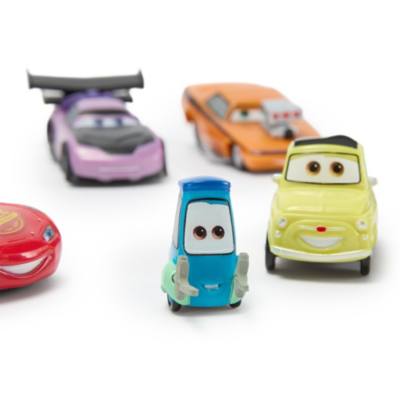 Cars Mega Figurine Set