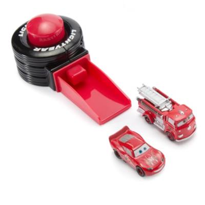 Flo's V8 Cafe Disney Pixar Cars On-the-Go Playset