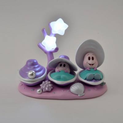 Baby Oyster Light-Up Accessory Tray, Alice in Wonderland