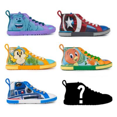 Disney Lacers Mystery Vinyl Collectible Figure, Series Eight