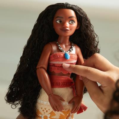 Moana Classic Doll