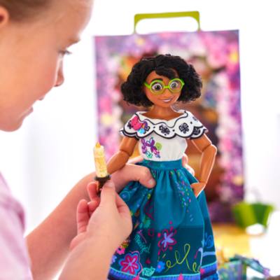 Mirabel Disney Story Doll, Encanto