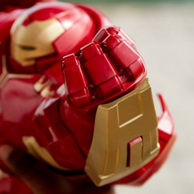 Hulkbuster Power Icons Talking Action Figure
