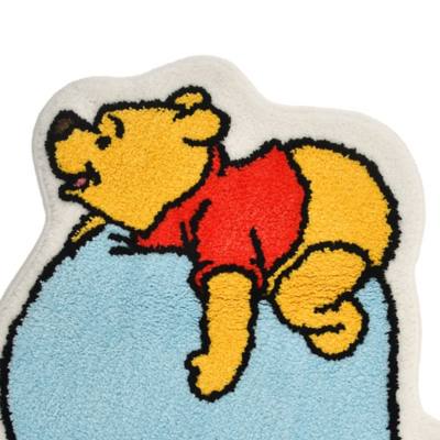 Winnie the Pooh Mat, Pooh's Balloon