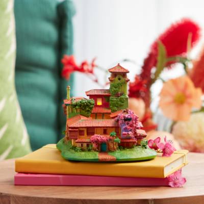 Encanto The Madrigal Family Home Musical Figurine