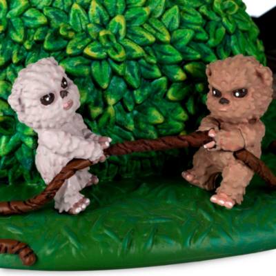 Ewoks Collectible Figurine, Star Wars: Return of the Jedi 40th Anniversary