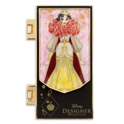 ノベルティグッズ SAILOR Disney PRINCESS PIGMENT INK Sailor Moana - Sailor Princesses Enamel Pin – Shinnoyume