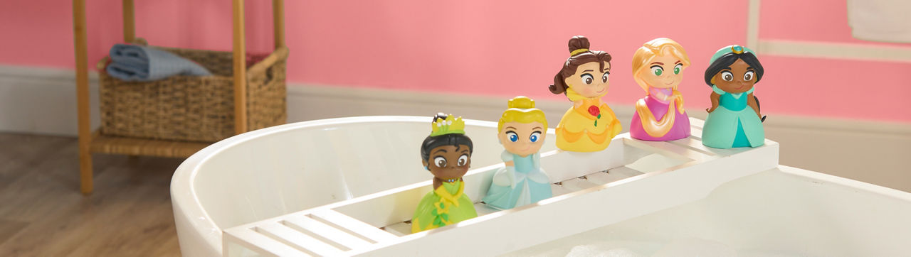 Background image of Towels & Bath Accessories