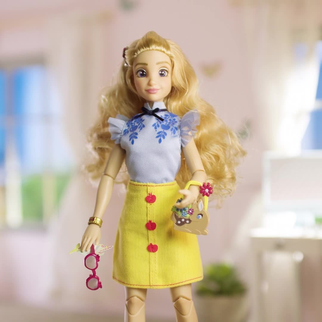 Play Disney ily 4EVER Fashion Pack, Inspired by Jasmine, Aladdin Video