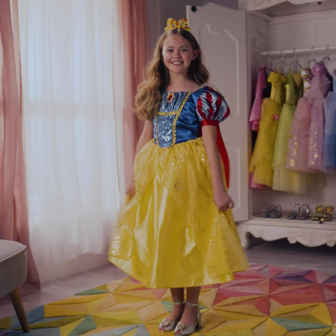Play Snow White Costume for Kids Video