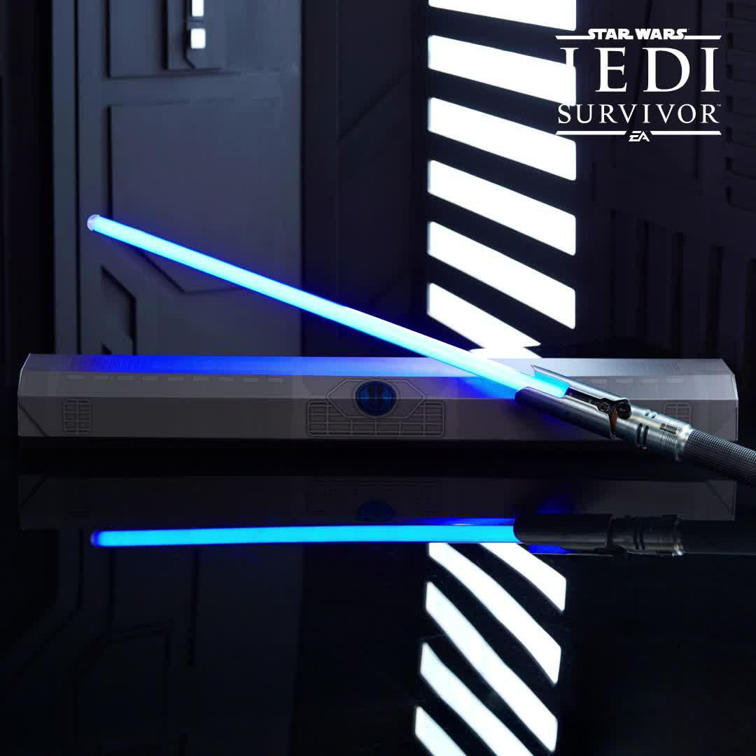 Play Cal Kestis (Jedi Survivor) Colour Changing Legacy LIGHTSABER Set, Star Wars Video