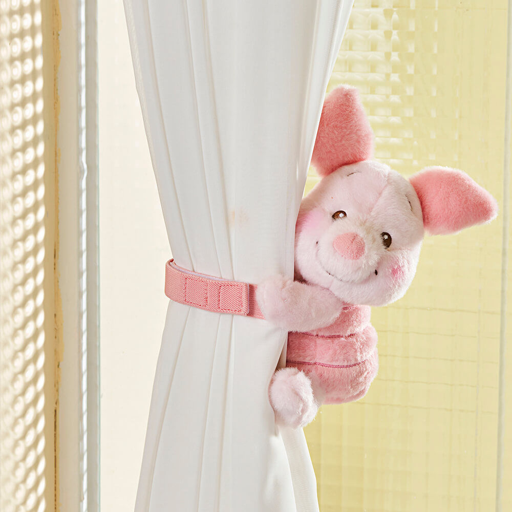 Background image of Curtain Plush