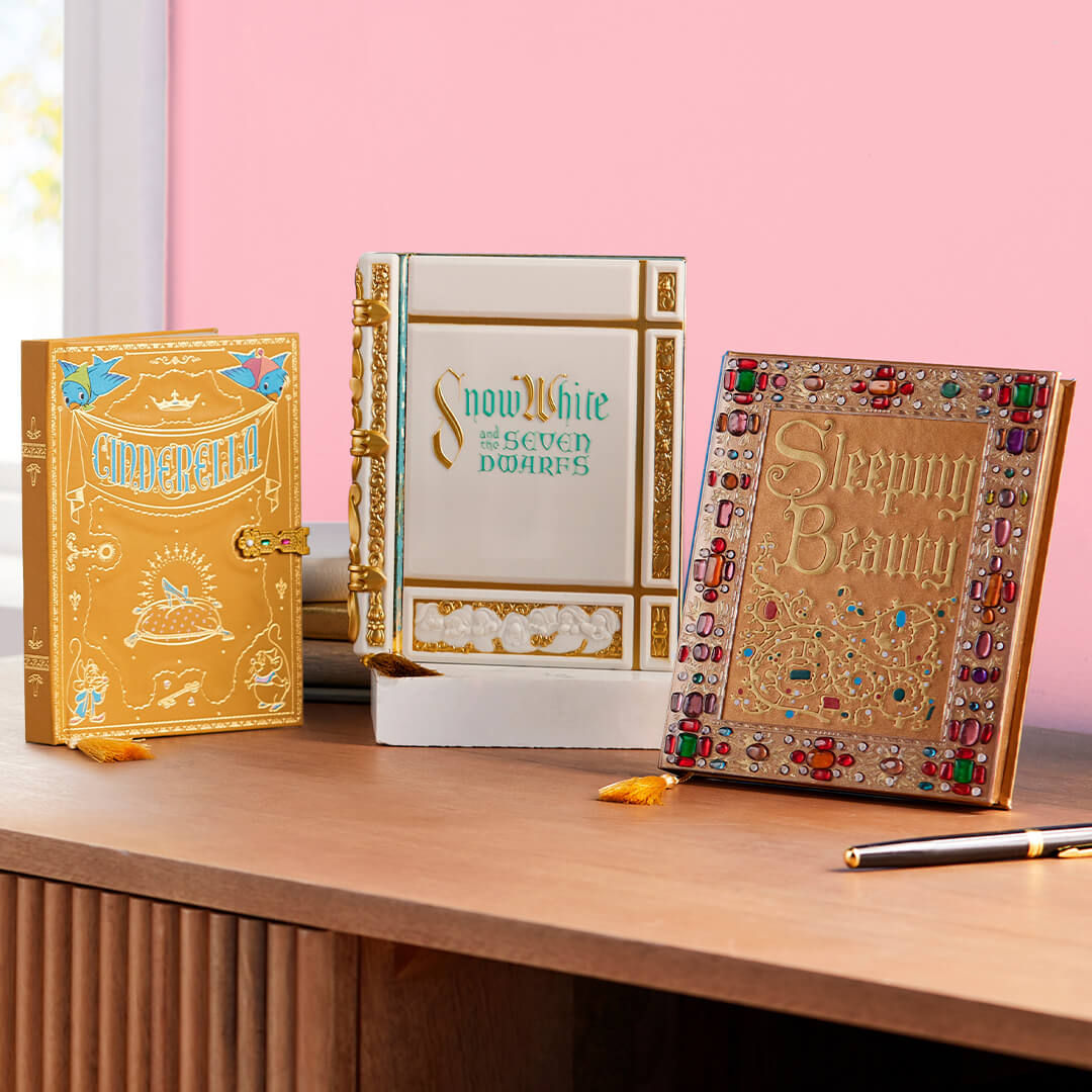 Background image of Writing Sets